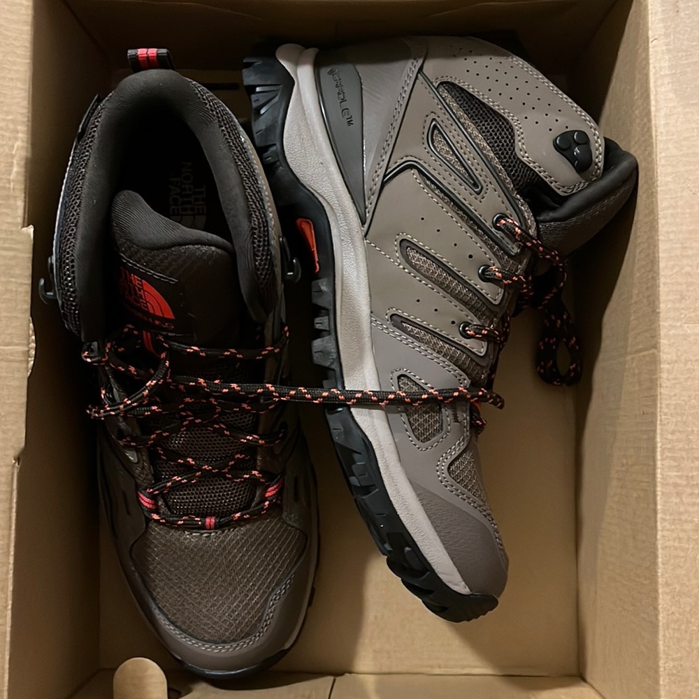 Womens hiking boots north face hedgehog fastpack